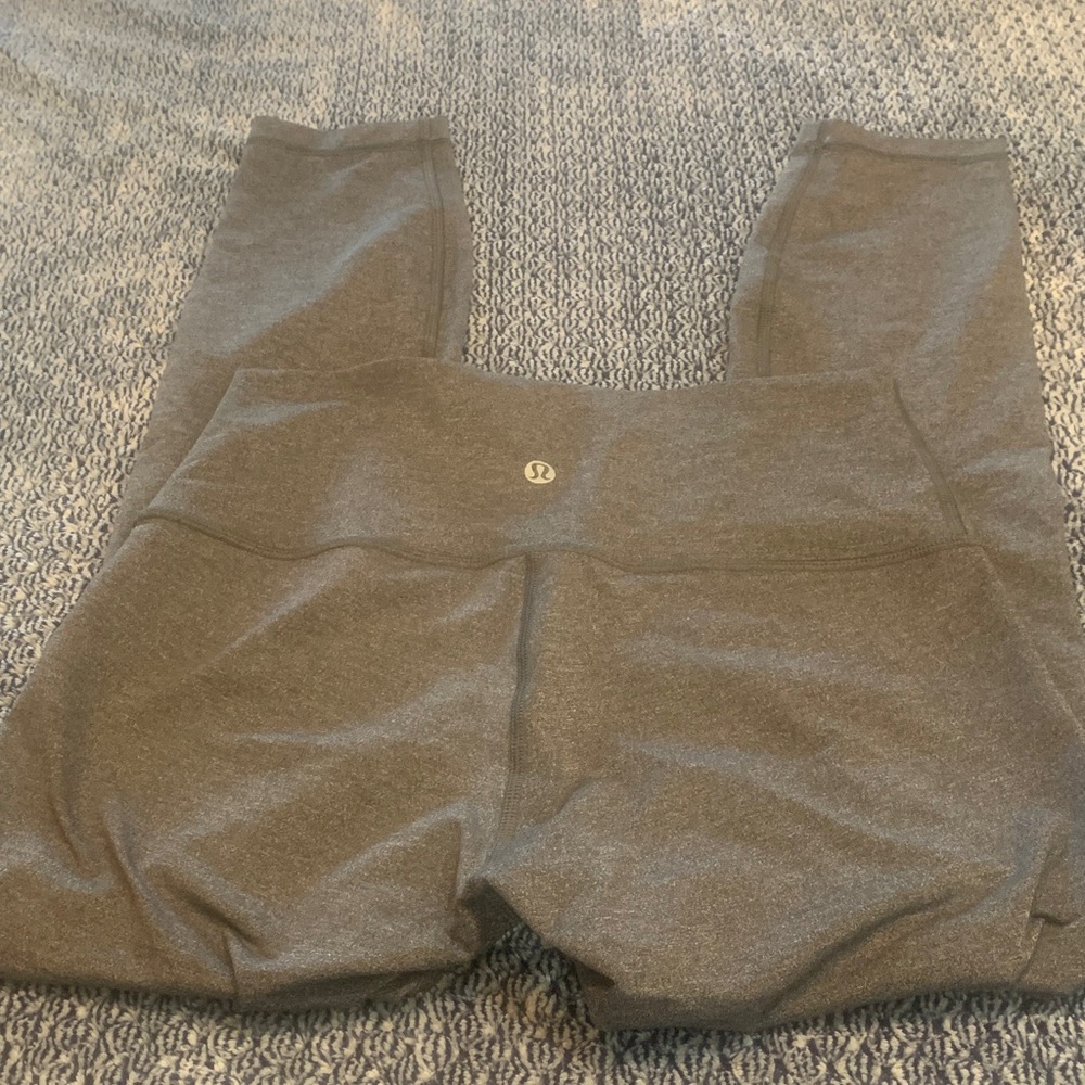 Gray Lululemon Leggings! Band new!!!!!